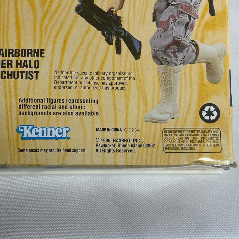 GI Joe Hasbro Vintage British S.A.S. Classic Collection Action Figure NIB 1996 - Picture 6 of 12